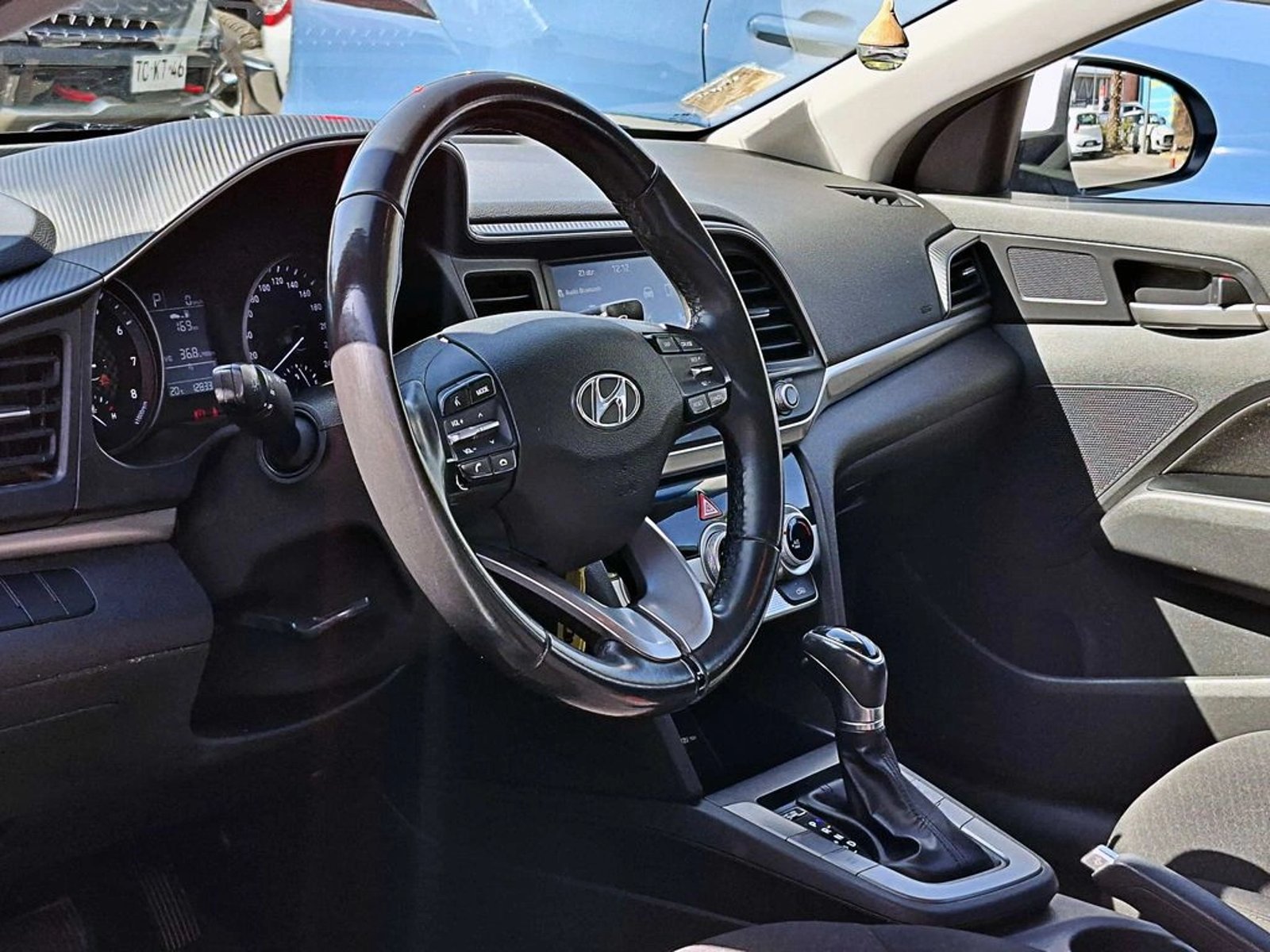 HYUNDAI ELANTRA GL 1.6 4X2 AT 4P 2021 - Imagen 9 de 18