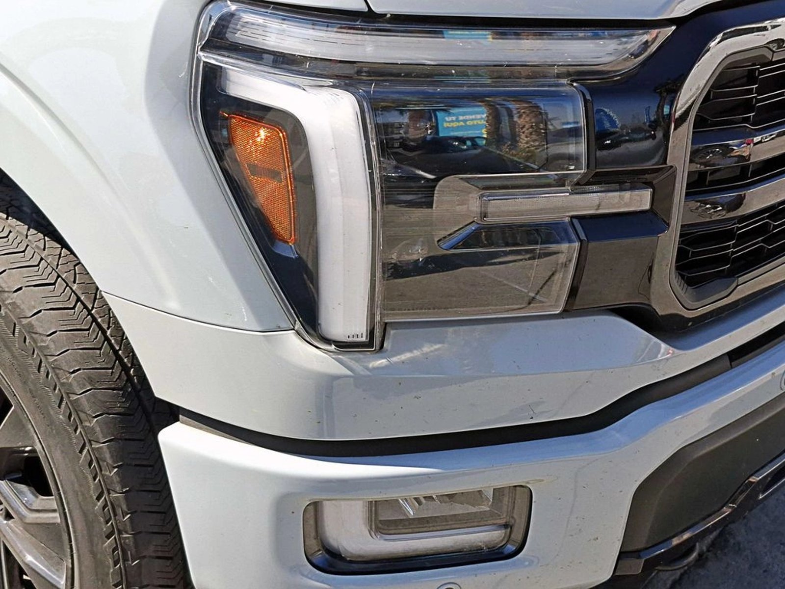 FORD F-150 LARIAT BLACK 5.0 AT 2025 - Imagen 6 de 16