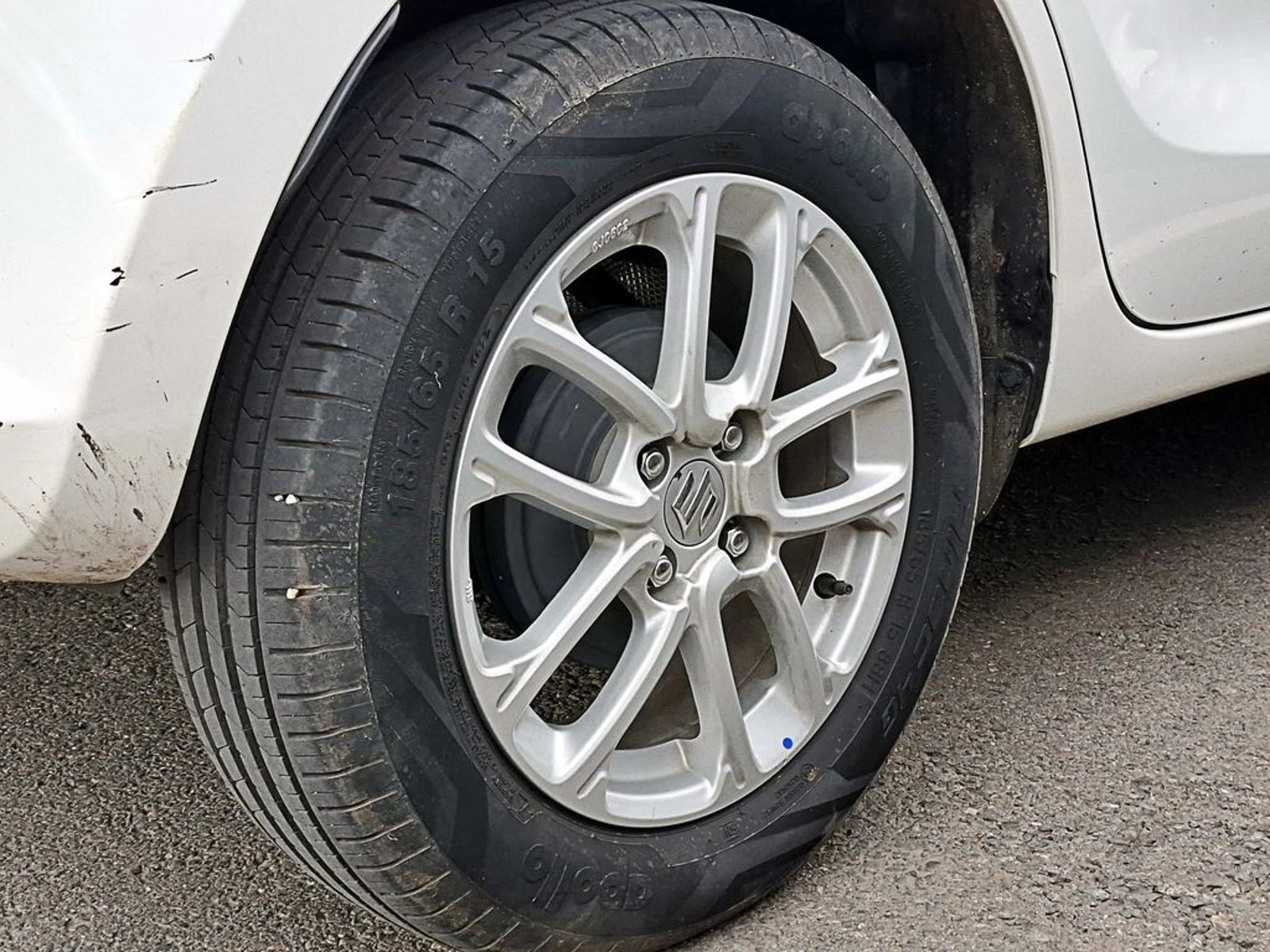 Suzuki SWIFT SPORT GL MT 2023 - Foto 5 de 8