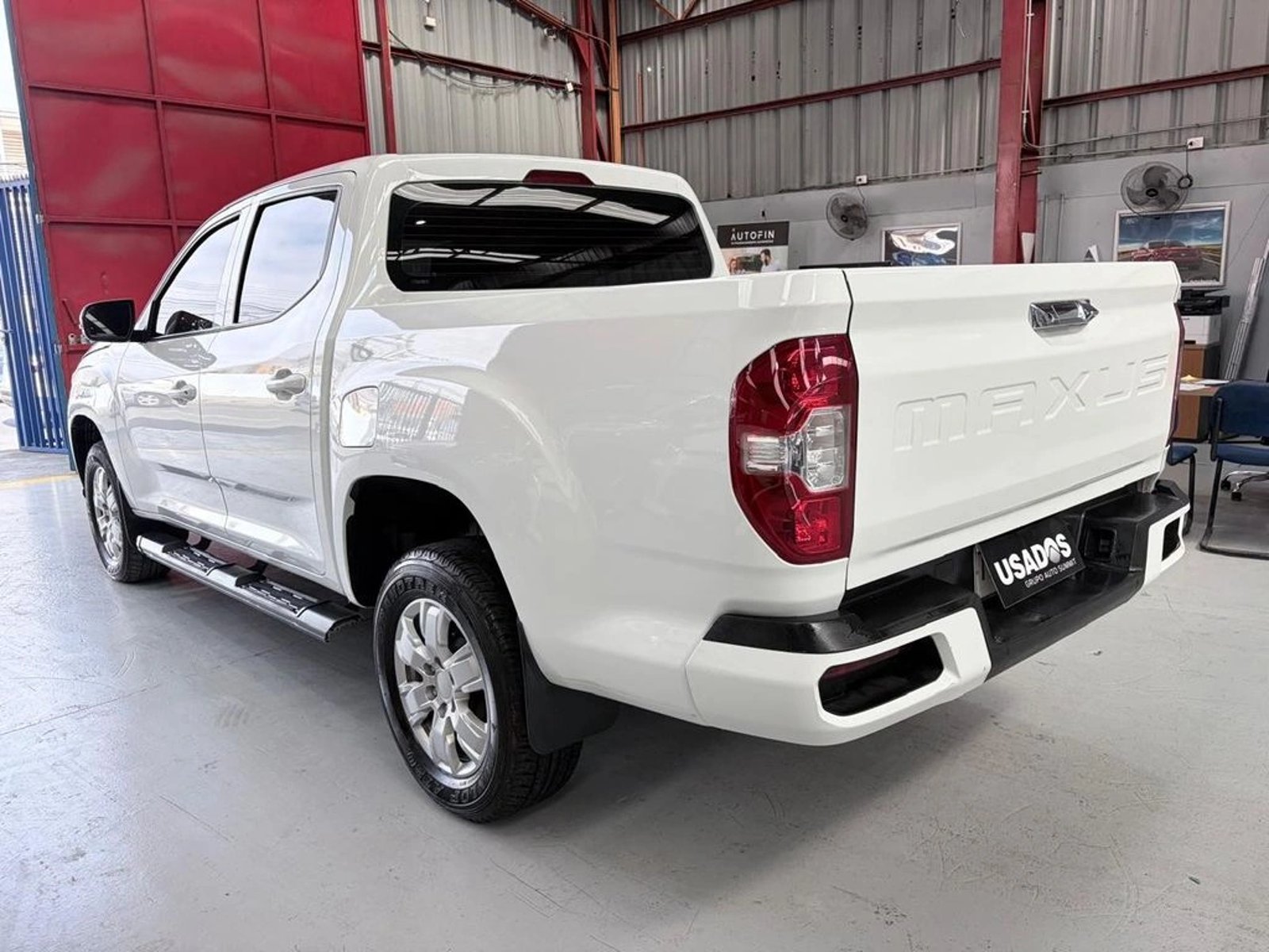 Maxus T60 2.0 GL DIESEL 4X2 DOB. CAB. EURO6 6AT 4P 2024 - Foto 4 de 14