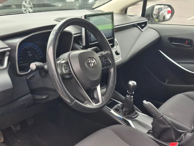 Toyota COROLLA 2.0 XEI MT 2022 - Imagen 7 de 16