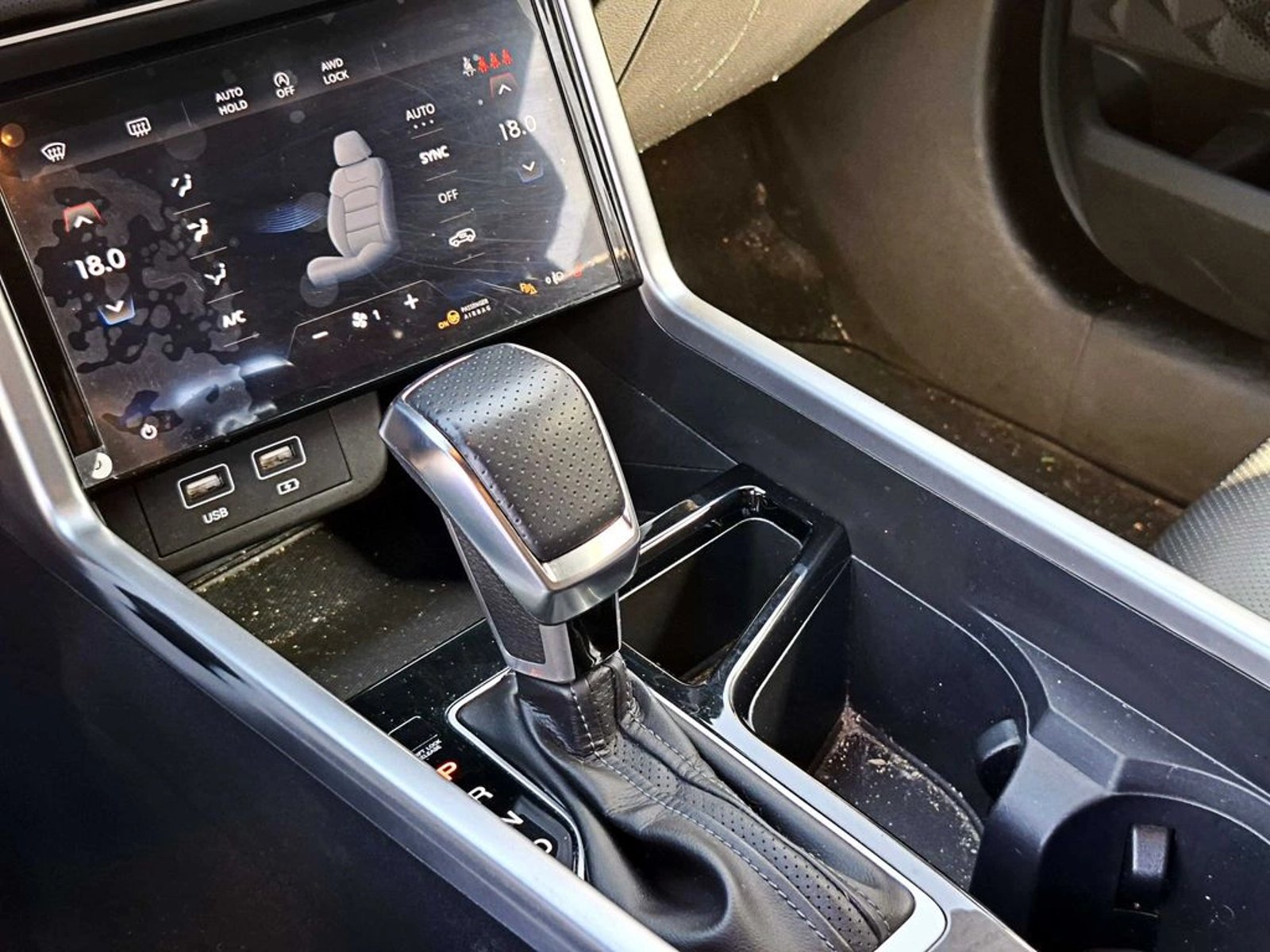 SsangYong TORRES LIMITED GLX 4X4 1.5 AT 2024 - Imagen 19 de 19
