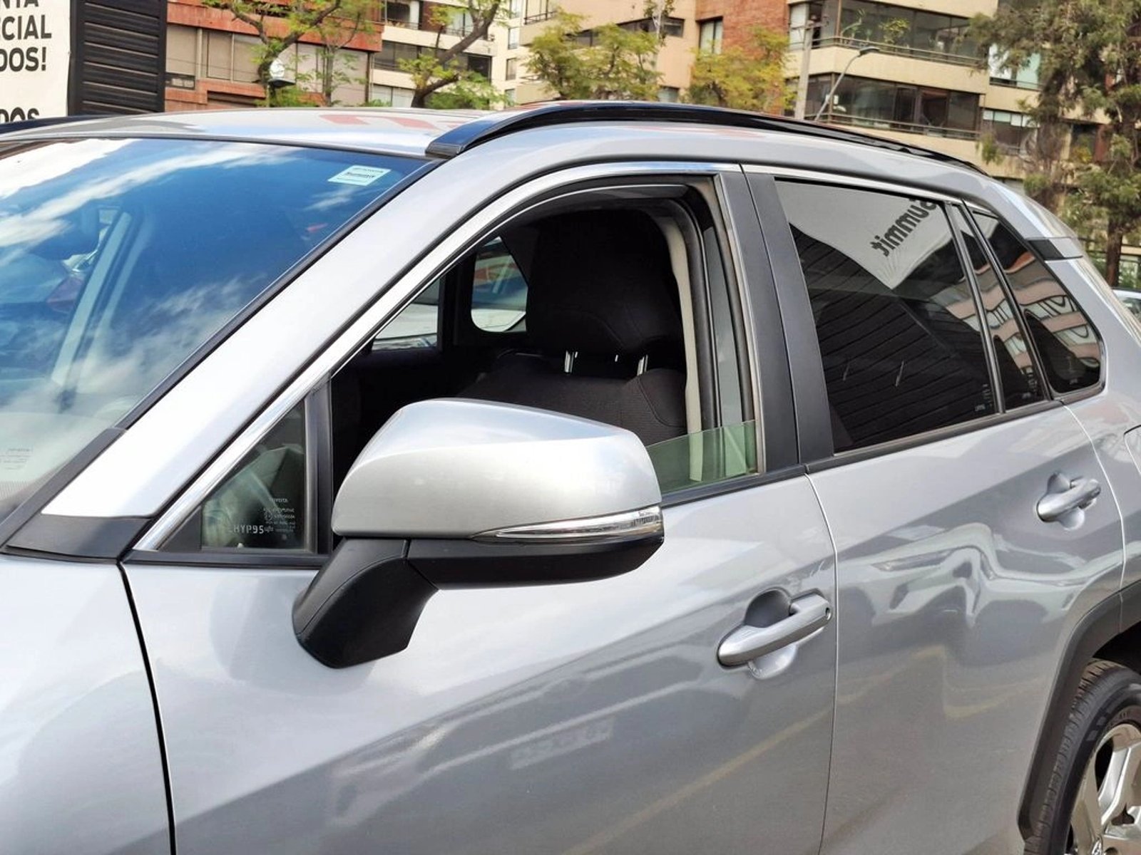 TOYOTA RAV4 2.0 XLE 4X2 AT 5P 2019 - Imagen 6 de 20