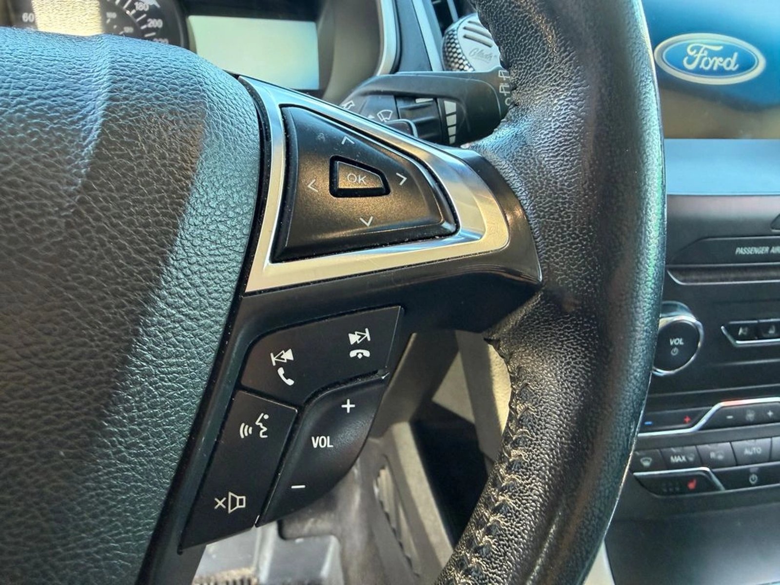 Ford EDGE 3.5 SEL 4WD AUT 2018 - Imagen 12 de 20
