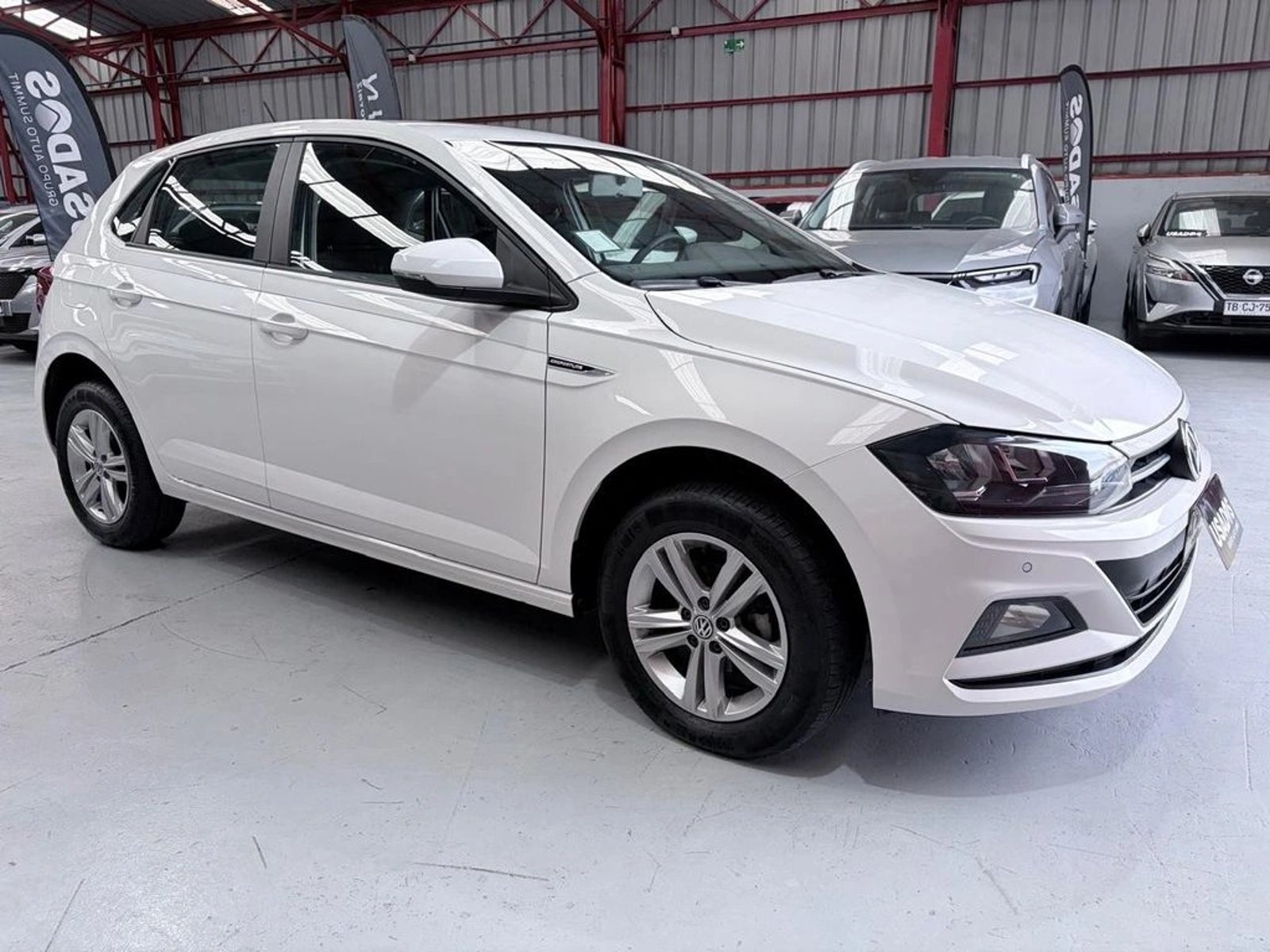 Volkswagen POLO 1.6 COMFORTLINE 4X2 HB MT 5P 2023 - Foto 4 de 16