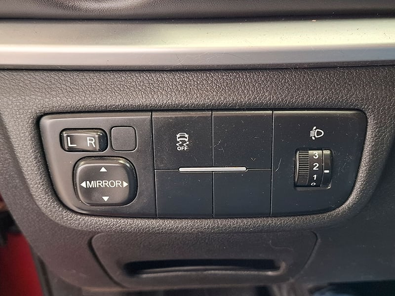 DFSK SUV 500 COMFORT 1.5 MT 2022 - Imagen 18 de 20