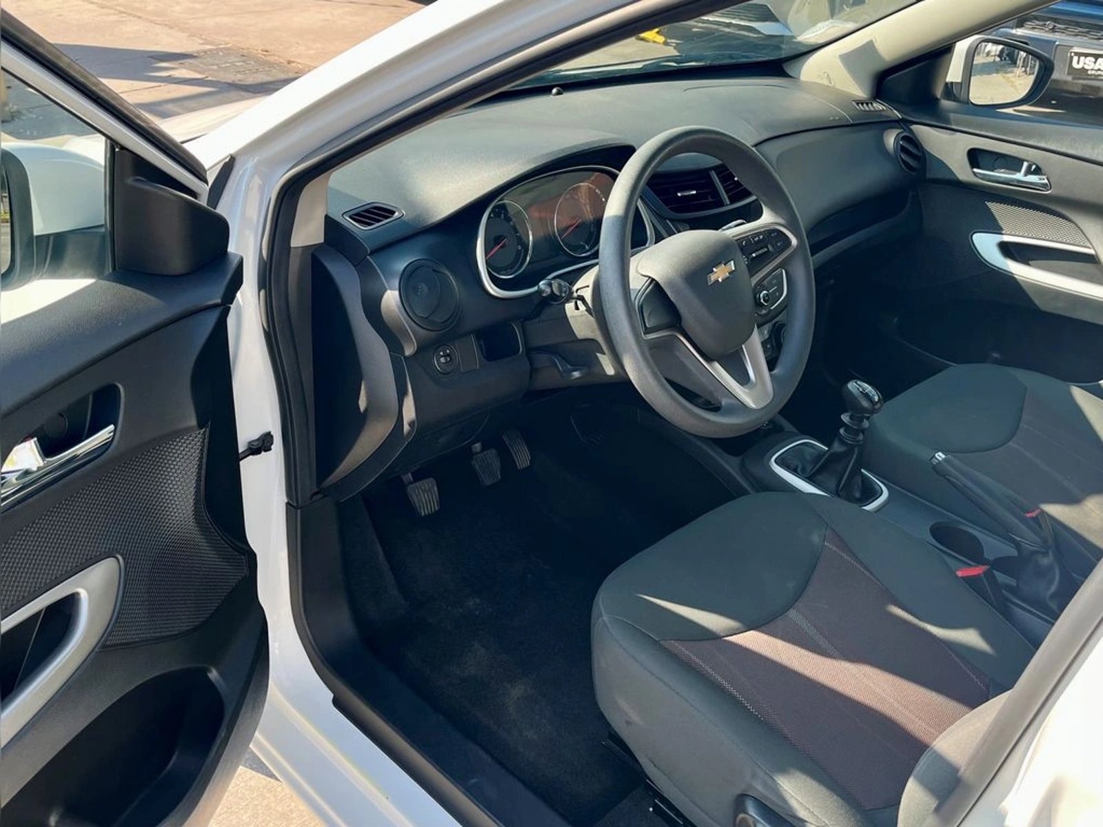 CHEVROLET SAIL LS 2023 - Imagen 6 de 10