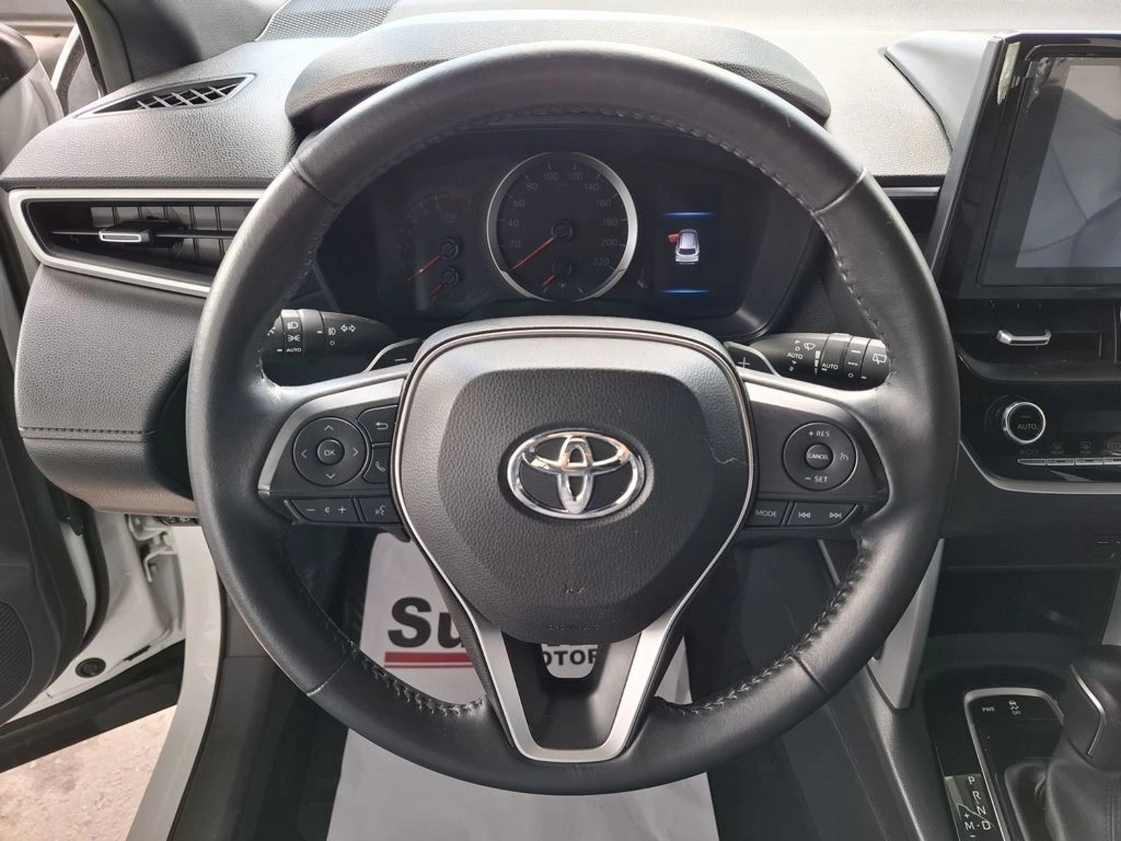 Toyota COROLLA CROSS SEG 2.0 AUT 2023 - Imagen 16 de 20