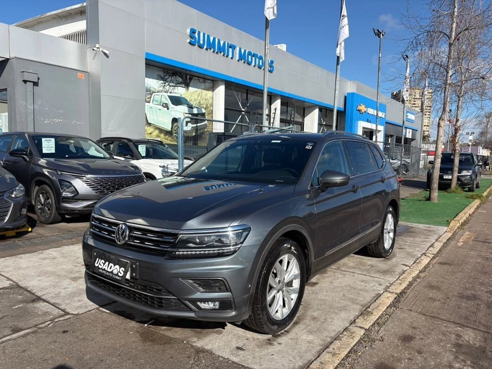 Volkswagen TIGUAN 2.0 TDI COMFORTLINE 4M 5P AT 4X4 DIESEL 2019 - Foto 2 de 13