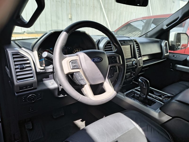 Ford F-150 5.0 LARIAT 2017 - Imagen 11 de 20