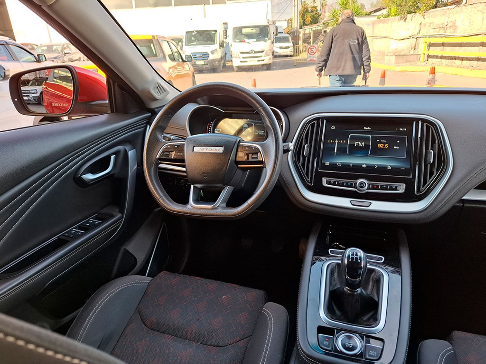 Jetour X70 GL 1.5 MT 2023 - Imagen 10 de 20