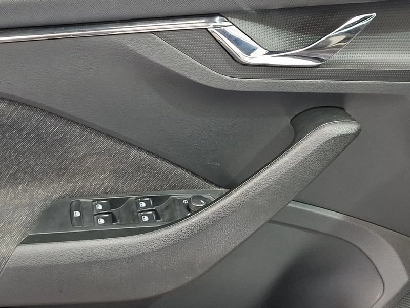 Skoda KAMIQ TSI STYLE 2022 - Imagen 12 de 20
