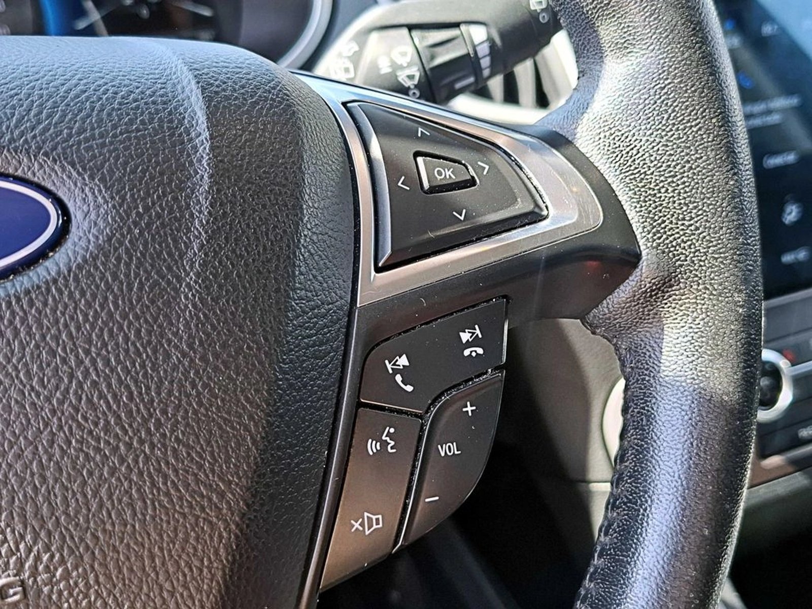 FORD EDGE SEL AT 2.0 4X2 2022 - Imagen 17 de 19
