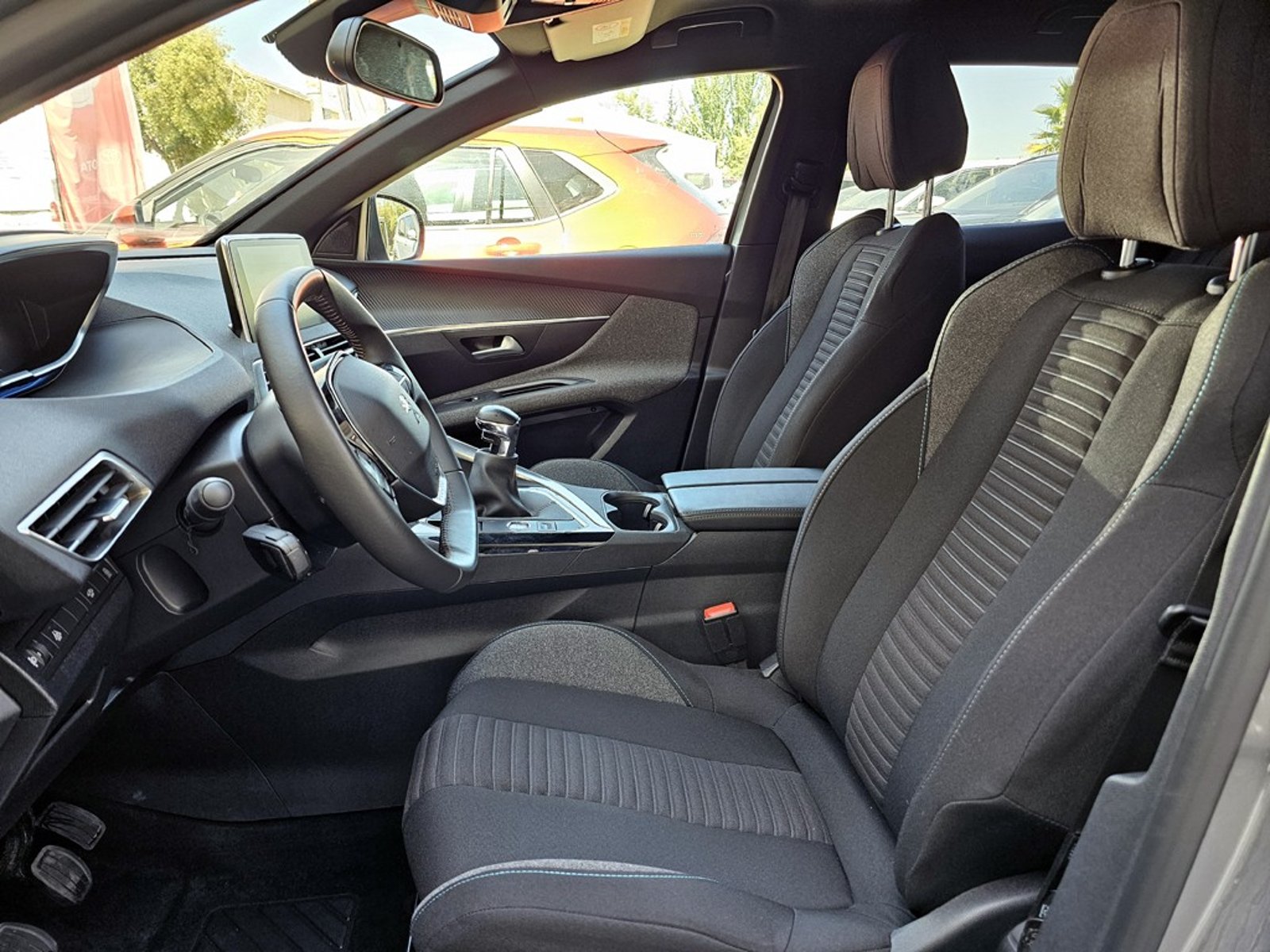 PEUGEOT 3008 1.2L PURETECH 2025 - Imagen 14 de 20