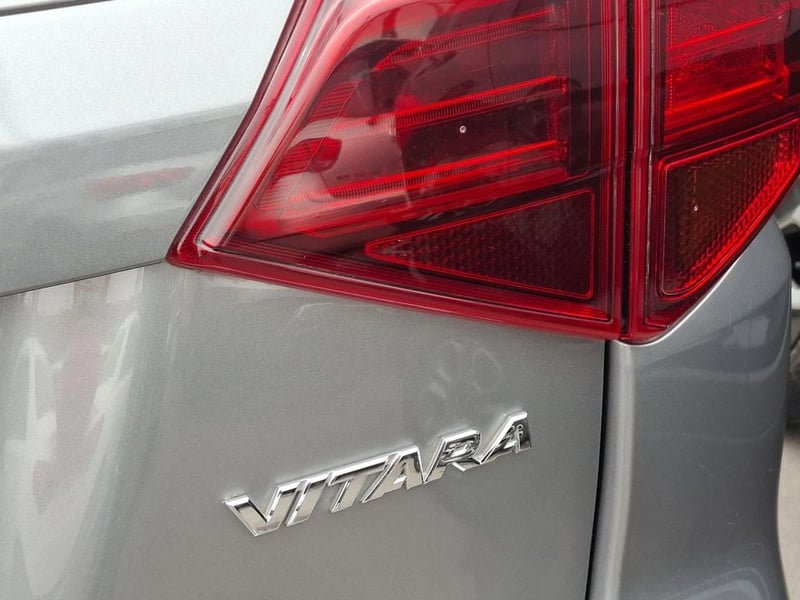 Suzuki VITARA 1.6 GLS MT 2022 - Imagen 7 de 18