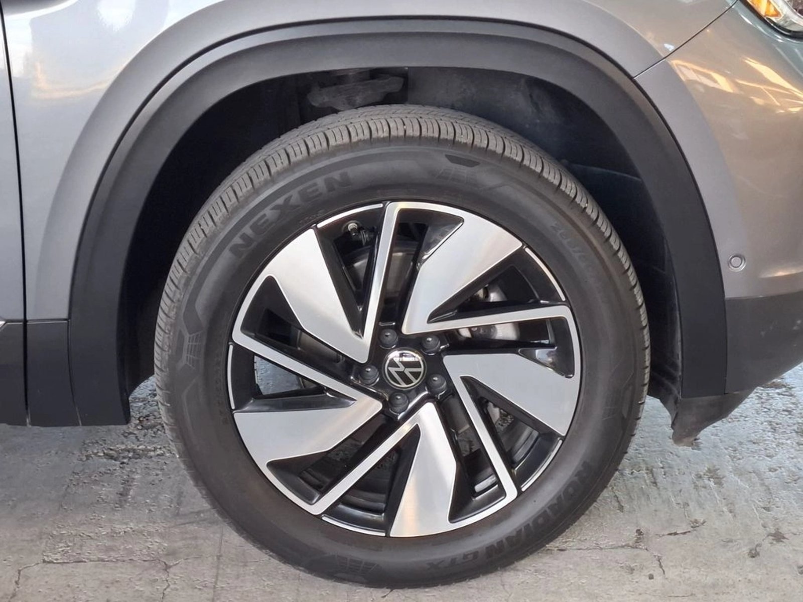 VOLKSWAGEN ATLAS 2.0 TSI LIMITED 4MOTION 4X4 AT 5P 2025 - Imagen 11 de 20