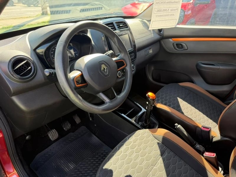 Renault KWID 1.0 LIFE 4X2 HB MT 5P 2021 - Imagen 8 de 13