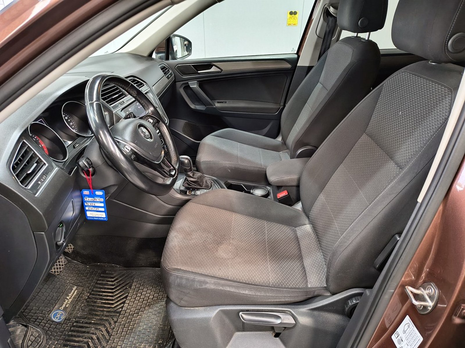 VOLKSWAGEN TIGUAN 1.4 TSI TRENDLINE 2018 - Imagen 12 de 20
