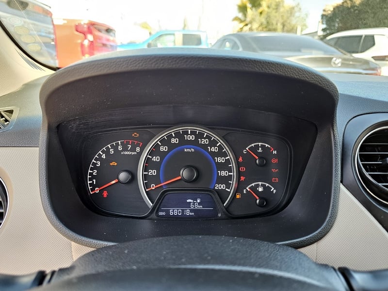 Hyundai GRAND I10 BA GLS 1.2 2020 - Imagen 15 de 20