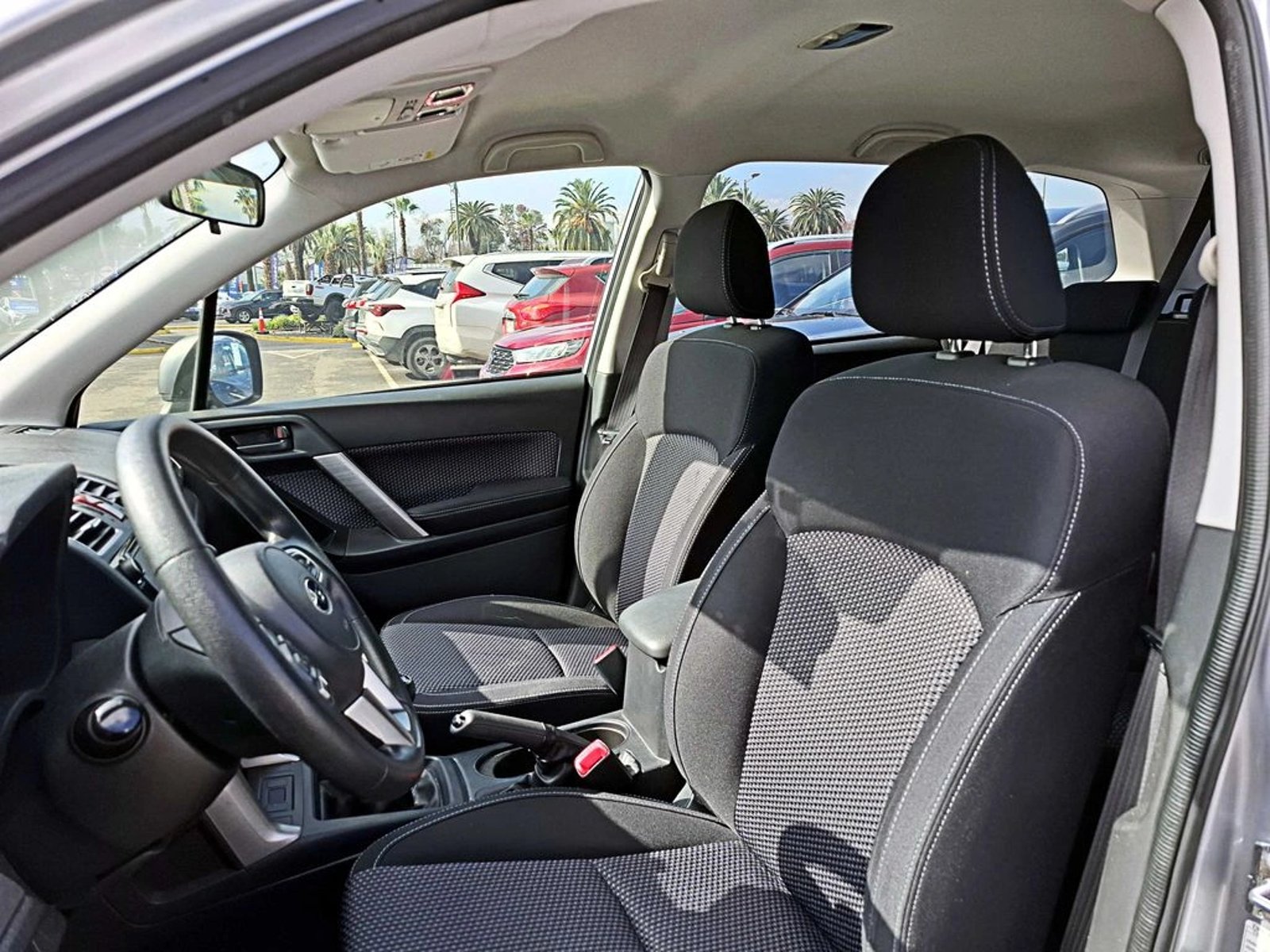 Subaru FORESTER XS 2.0 MT 4X4 2016 - Imagen 9 de 17