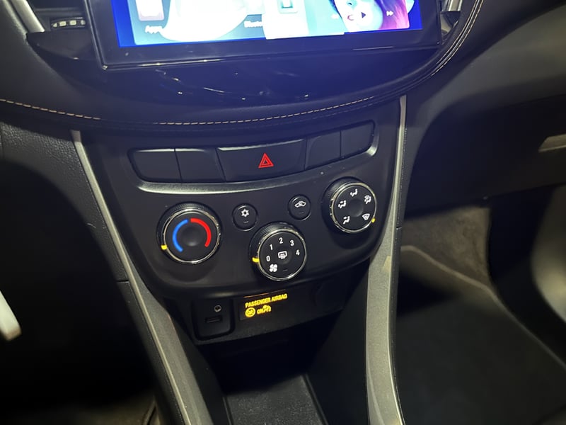 Chevrolet TRACKER 1.8 LS MT 2020 - Imagen 18 de 20