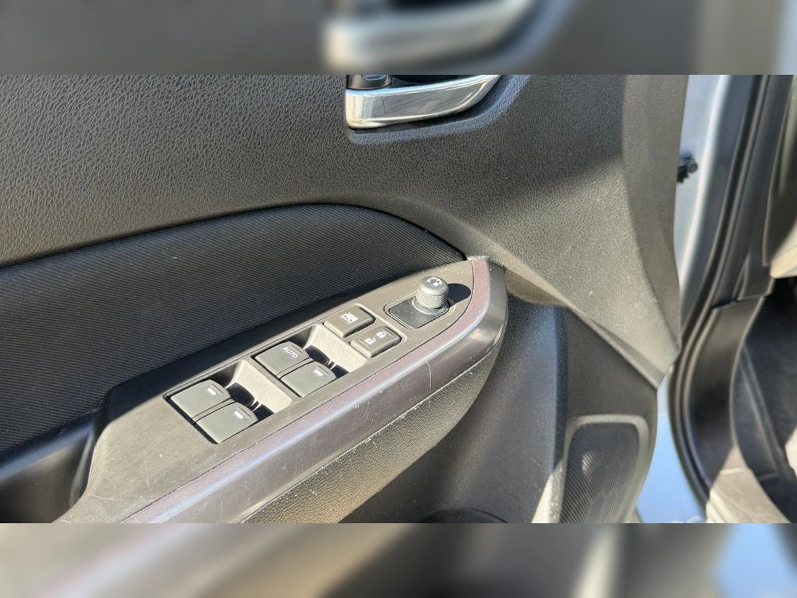 SUZUKI VITARA GLS 4X2 MT 2023 - Imagen 14 de 16