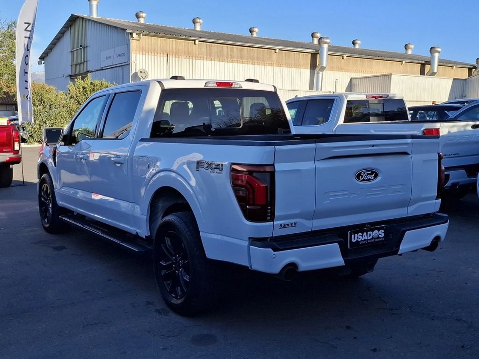 Ford F-150 LARIAT BLACK 4X4 5.0 2025 - Imagen 8 de 20
