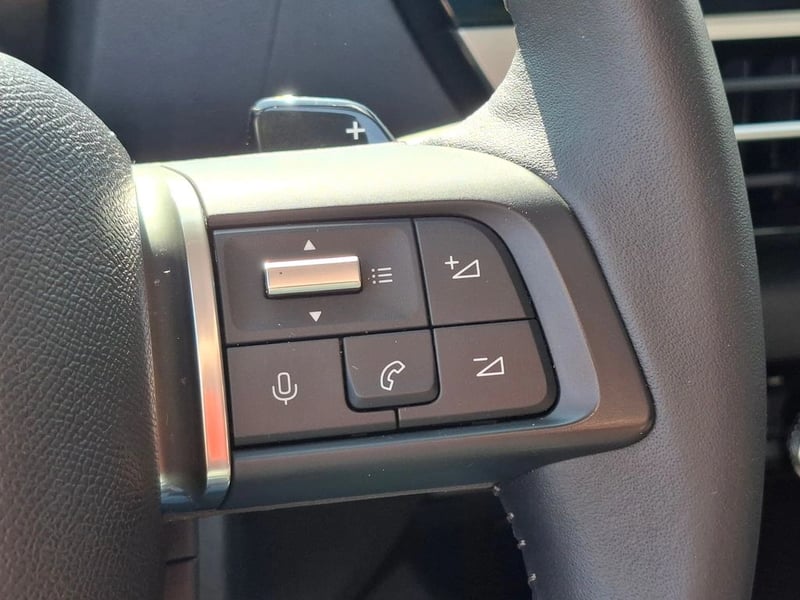 Citroën C4 1.5 SHINE BLUEHDI DIESEL AT 5P 2025 - Imagen 17 de 20