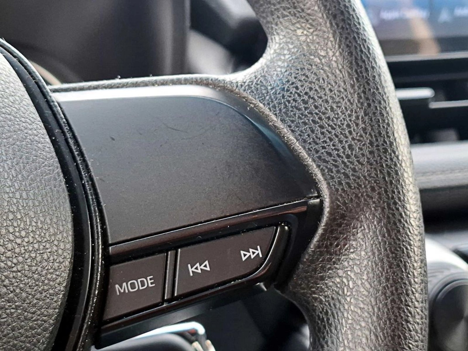 Toyota RAV4 2.0 LE 4X2 CVT AT 5P 2022 - Imagen 14 de 16