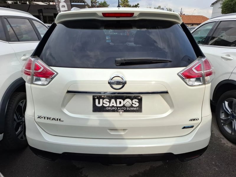 Nissan X-TRAIL 2.5 EXCLUSIVE CVT AT 4X4 2018 - Imagen 7 de 19