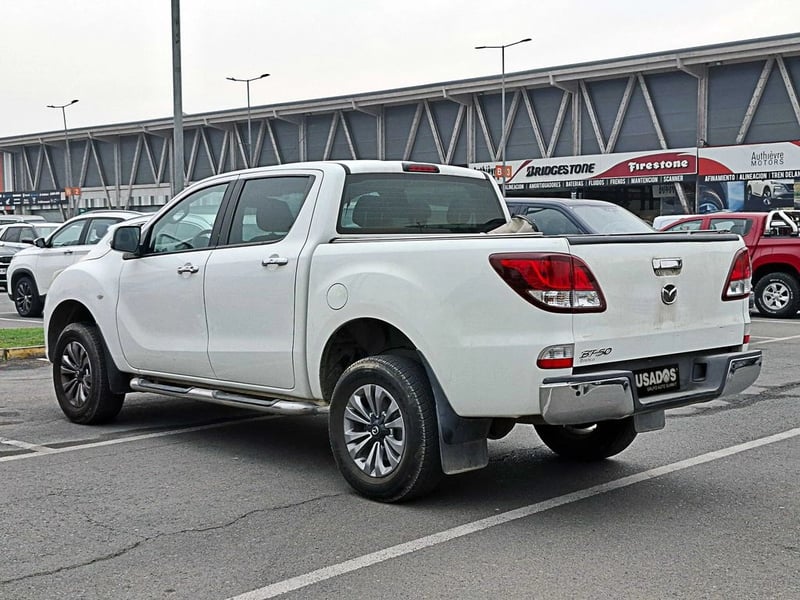 Mazda BT-50 2.2  MT 4X2 DIESEL 2019 - Imagen 5 de 12