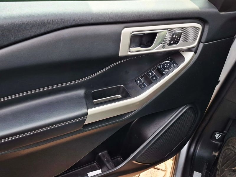 Ford EXPLORER 2.3 ECOBOOST LIMITED 4X4 AT 2024 - Imagen 12 de 20