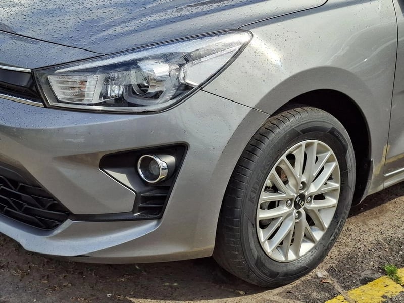 Kia RIO 5 1.4 2021 - Imagen 5 de 20