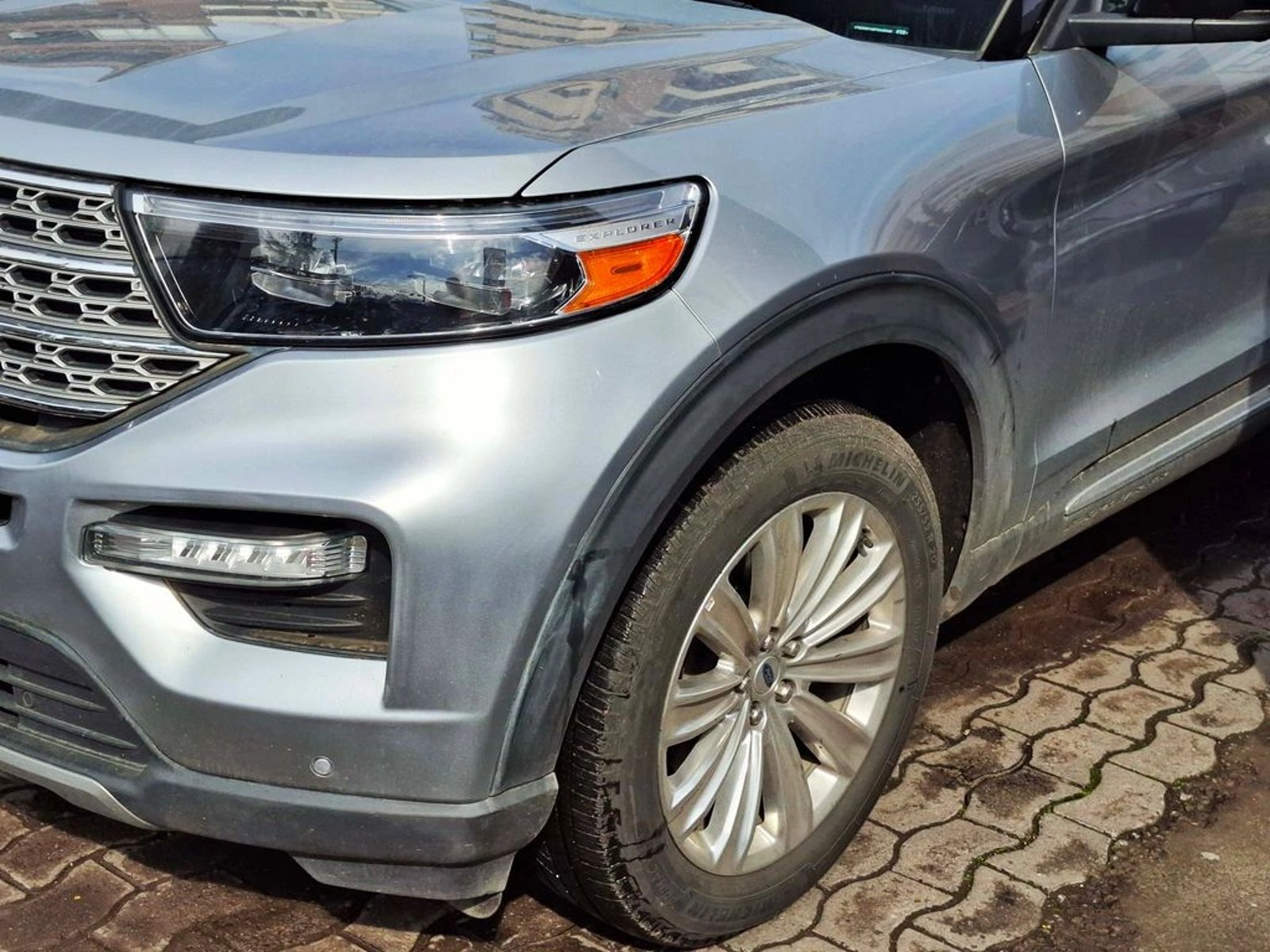 Ford EXPLORER 2.3 ECOBOOST XLT 4X4 AT 2024 - Imagen 6 de 8