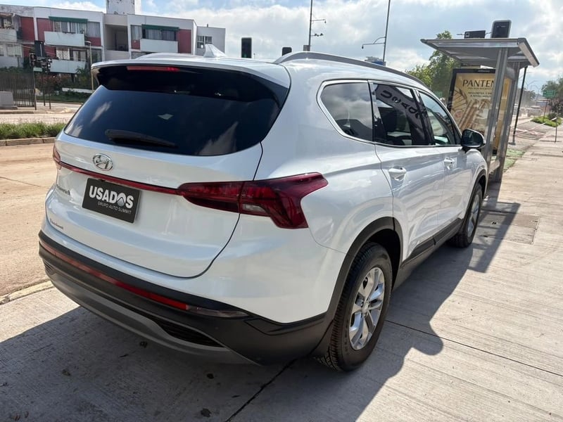 Hyundai SANTA FE PLUS 2.5 AT 2022 - Imagen 4 de 13