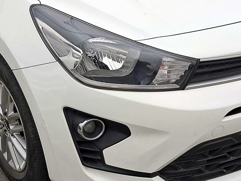 Kia RIO 4 LX 1.4 MT 2022 - Imagen 3 de 14