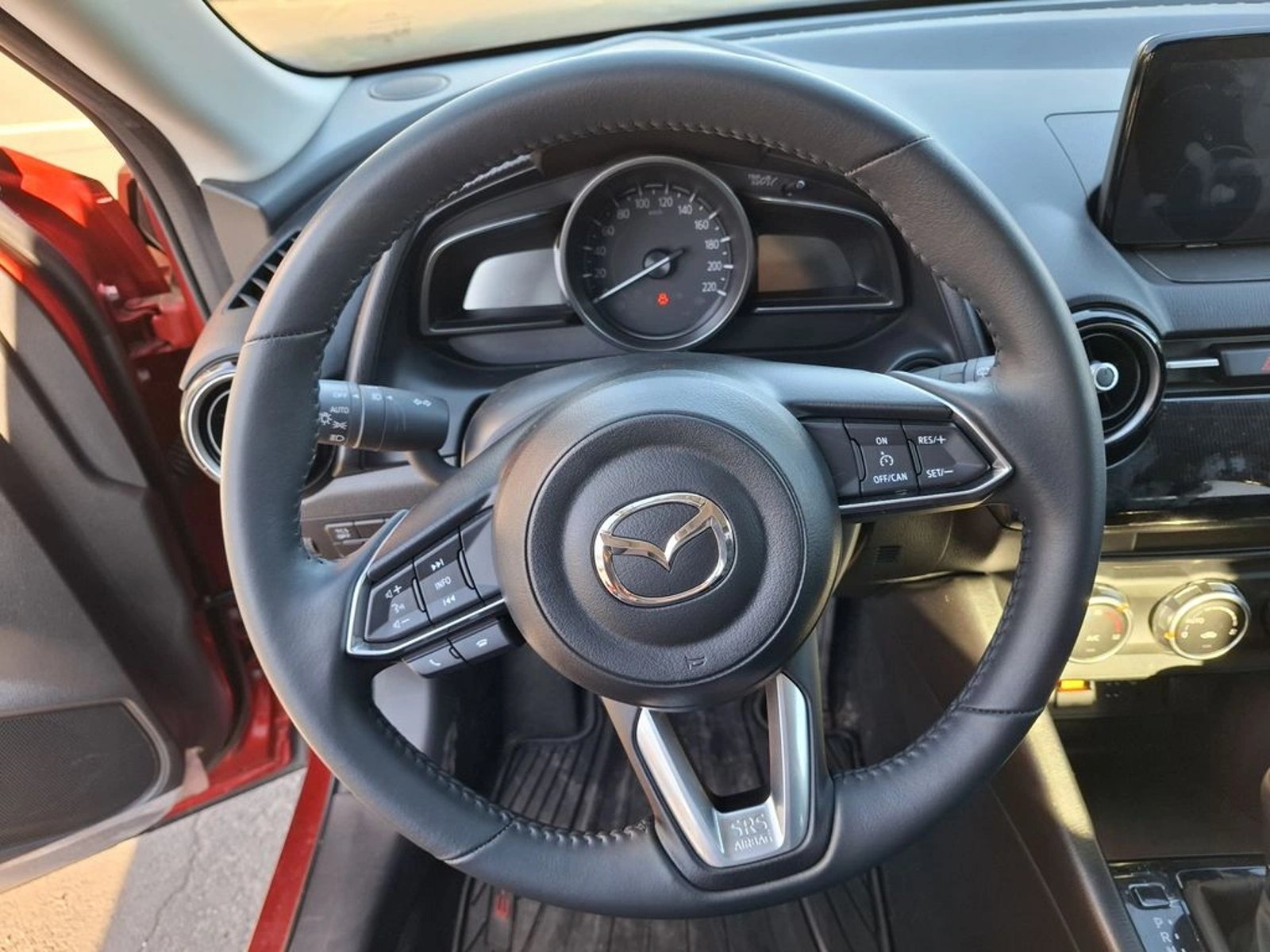 Mazda CX-3 2.0 CORE MT 2025 - Imagen 14 de 20