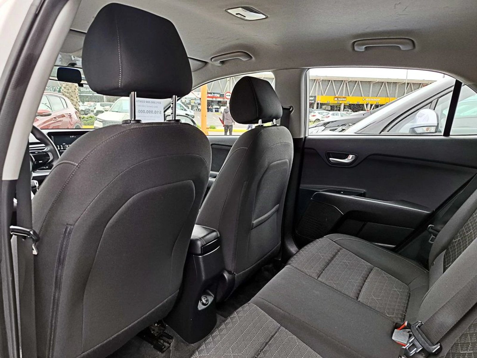 Kia RIO 5 1.4 EX FULL MT 2022 - Imagen 18 de 18