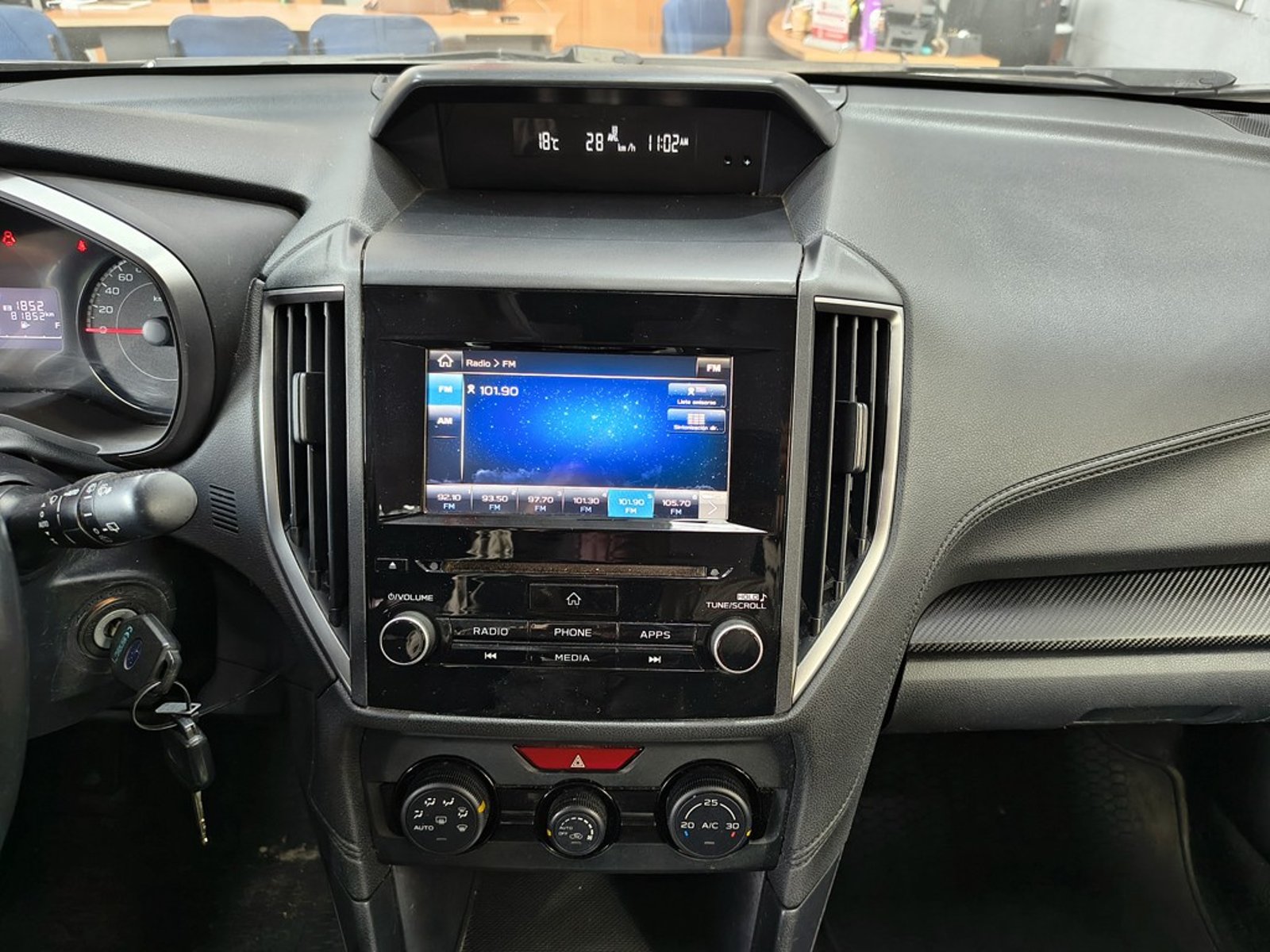 Subaru XV 2.0I CVT AWD 2018 - Imagen 19 de 20