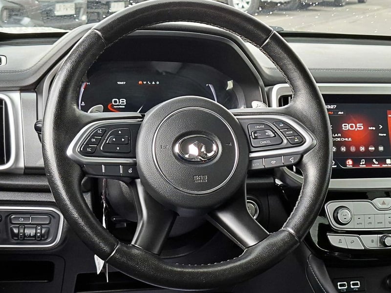 Great Wall POER 2.0 DELUXE AT 4X4 DIESEL 2025 - Imagen 13 de 18