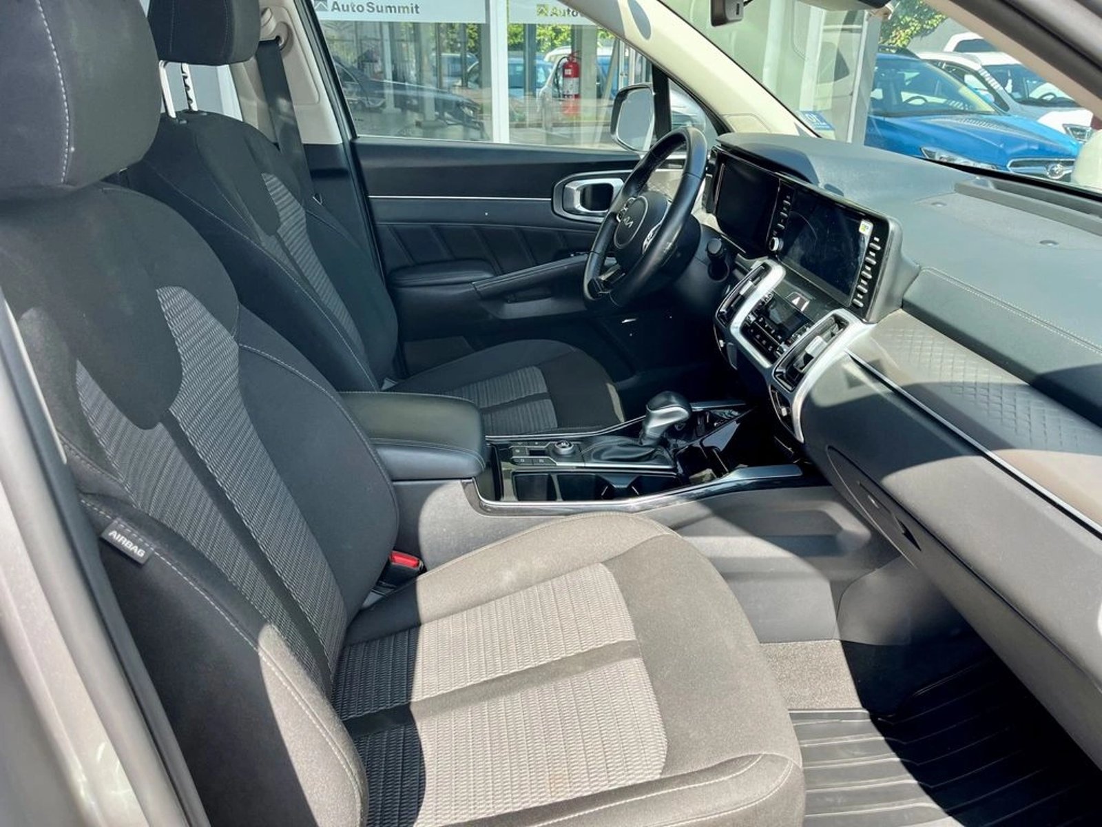 KIA SORENTO EX FULL 2023 - Imagen 10 de 15