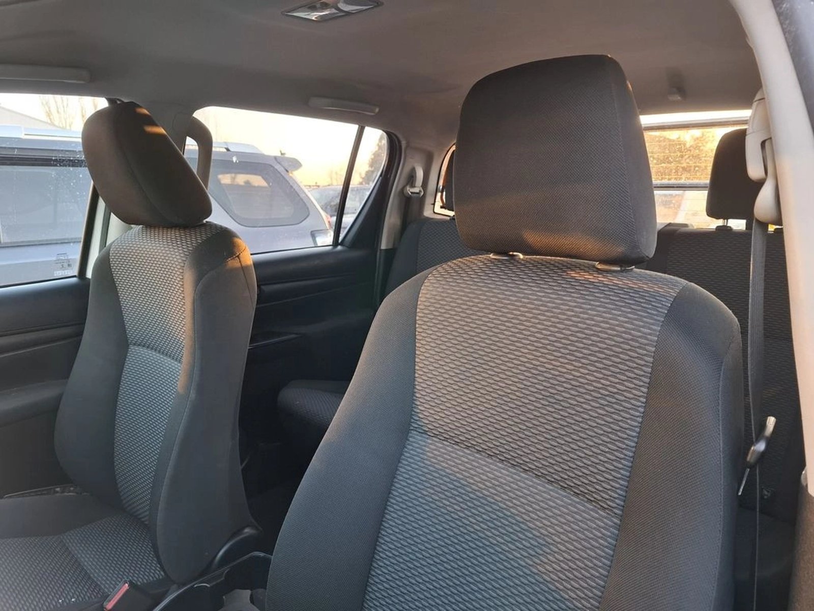 TOYOTA HILUX 2.7 DX MT 4x2 2021 - Imagen 20 de 20