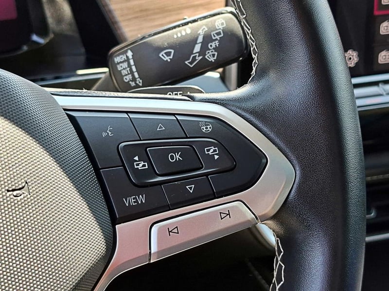 Volkswagen ATLAS 2.0 TSI LIMITED AT 4X4 2025 - Imagen 15 de 17