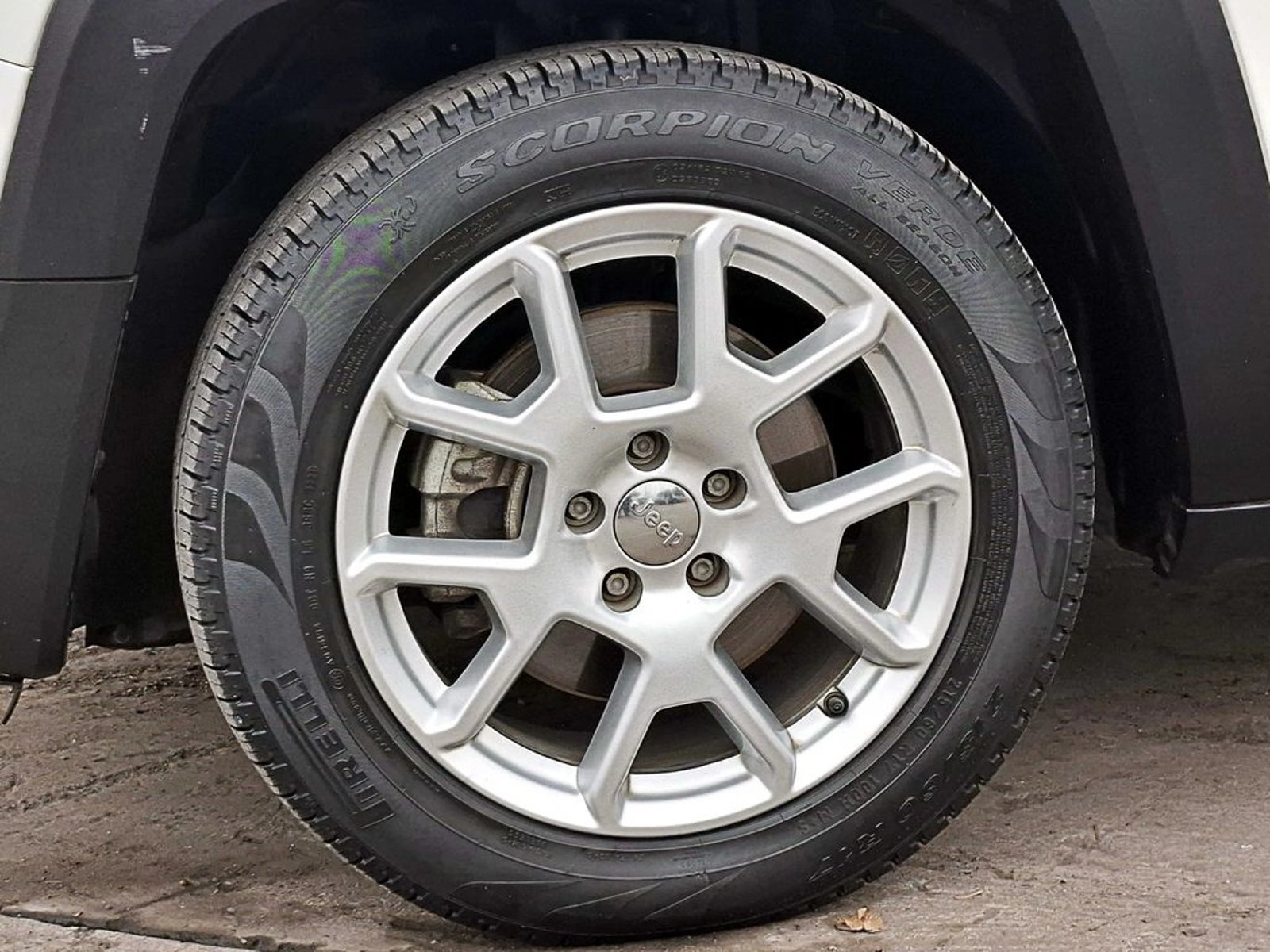 Jeep RENEGADE 1.8 SPORT LX 4X2 AT 5P 2022 - Foto 5 de 20