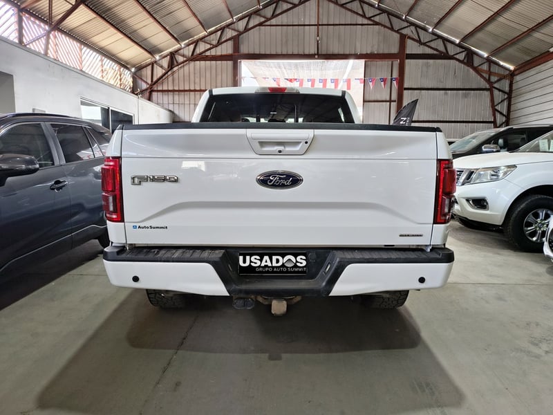 Ford F-150 5.0 LARIAT 2017 - Imagen 5 de 20