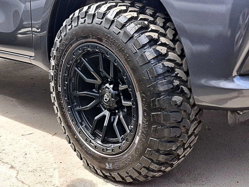 Toyota HILUX 2.4 CS 7AB MT 4X4 DIESEL 2022 - Imagen 3 de 16