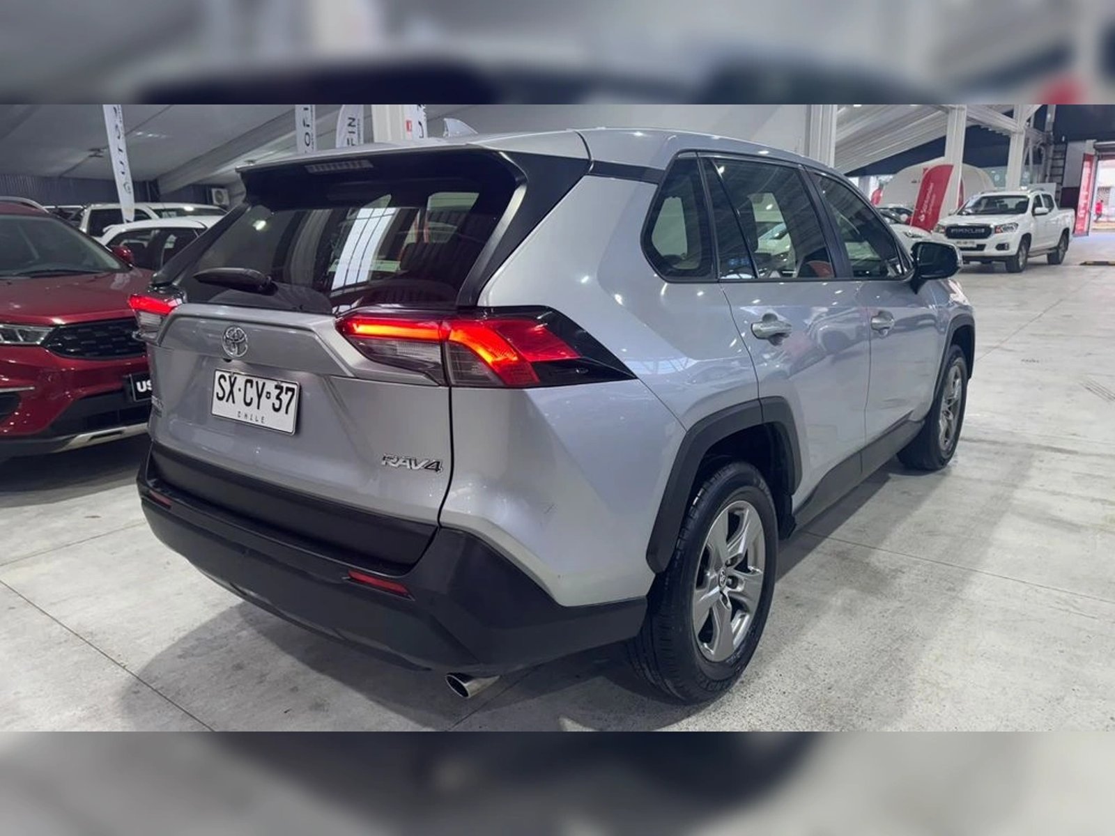 Toyota RAV4 NEW RAV 4 LE MT6 2023 - Imagen 8 de 13