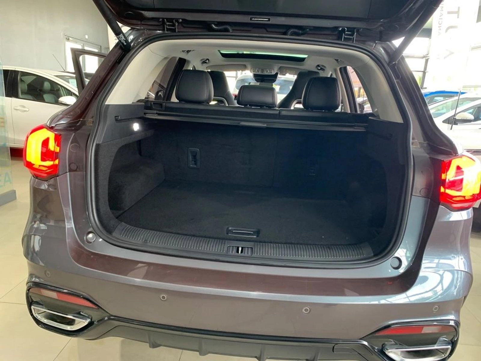 MG HS 1.5T TROPHY DCT 2024 - Imagen 5 de 9