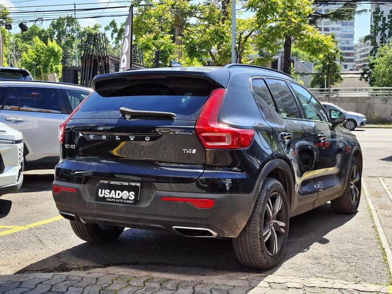 Volvo XC40 2.0 2020 - Imagen 7 de 20