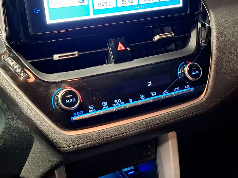 Toyota COROLLA CROSS 1.8 XEI HYBRID 2023 - Imagen 16 de 20
